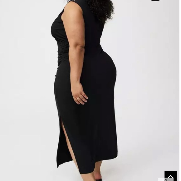 New! Maxi Ruched Side Bodycon Dress - Picture 3 of 6